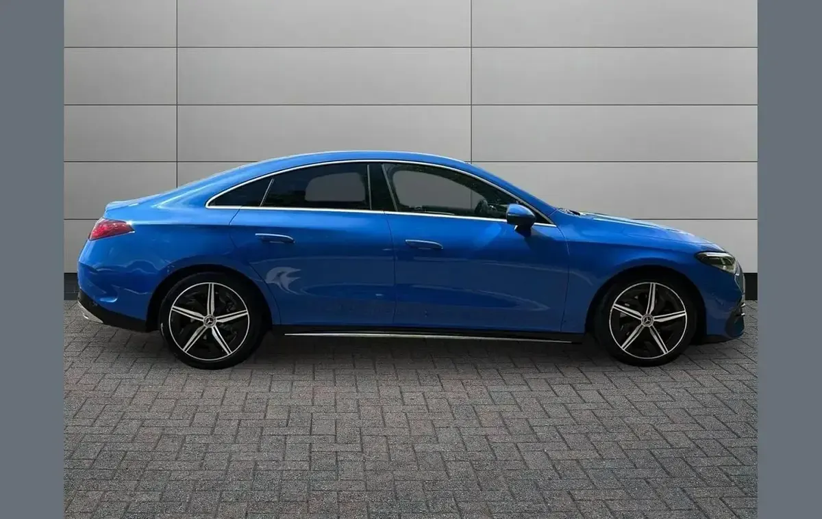 Used Mercedes CLA180 Executive 134 HP (98 kW) 2026 Blue Sedan