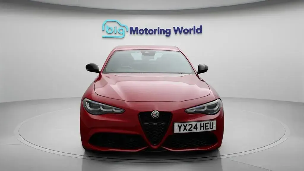 Used Alfa Romeo Giulia Saloon Sprint 280 HP (205 kW) 2024 Sedan