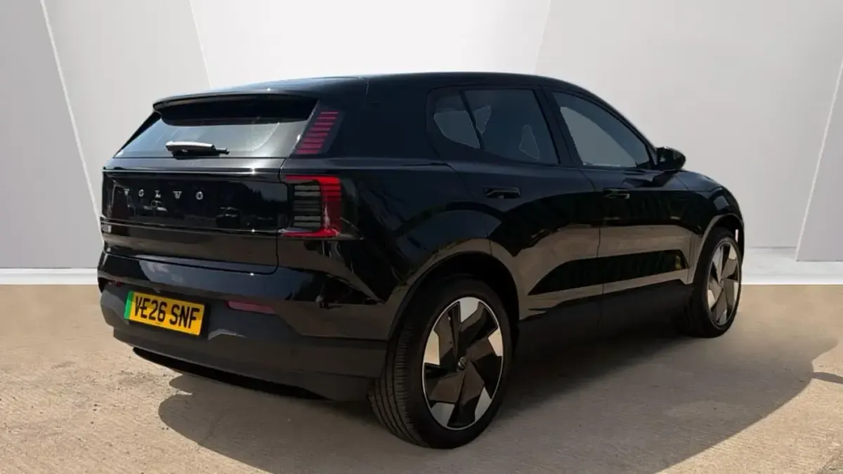 New Volvo EX30 Plus 200 kW (272 HP) 2026 Black SUV