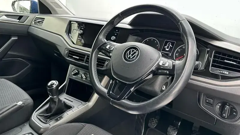 Used VW Polo Match 95 HP (69 kW) 2021 Blue Hatchback