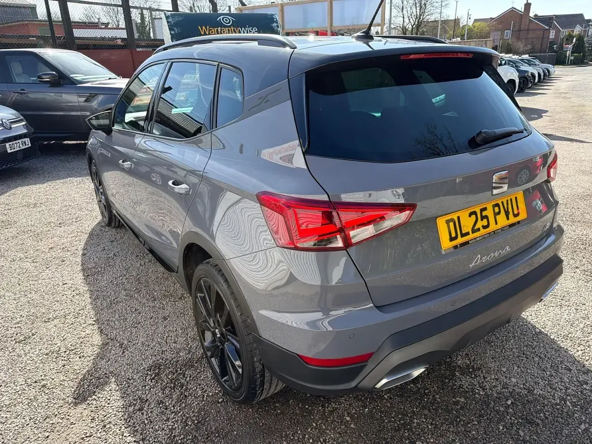 Used Seat Arona Black Edition 115 HP (84 kW) 2025 Grey SUV