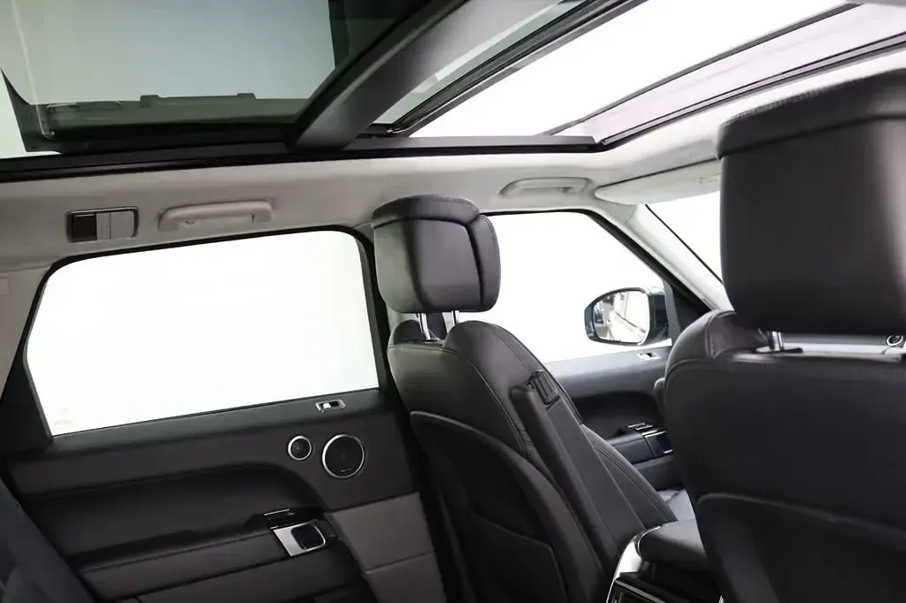 Second-hand Land Rover Range Rover Sport Autobiography Dynamic 300 CP (220 kW) 2021 Gri SUV