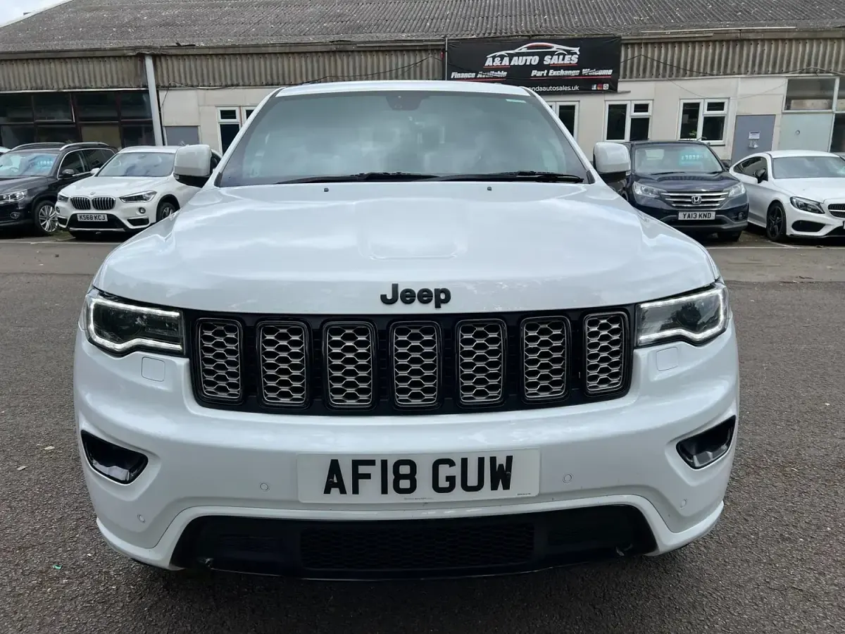 Used Jeep Grand Cherokee Night Eagle 250 HP (183 kW) 2018 White SUV