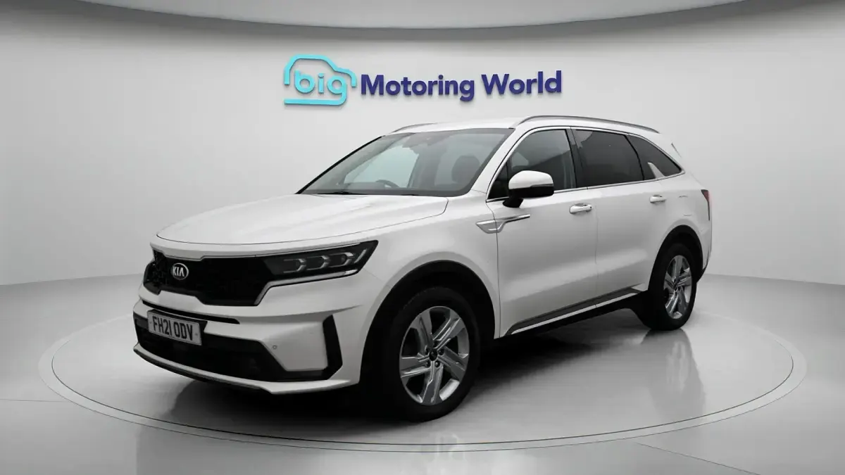 Used Kia Sorento 261 HP (191 kW) 2021 White SUV