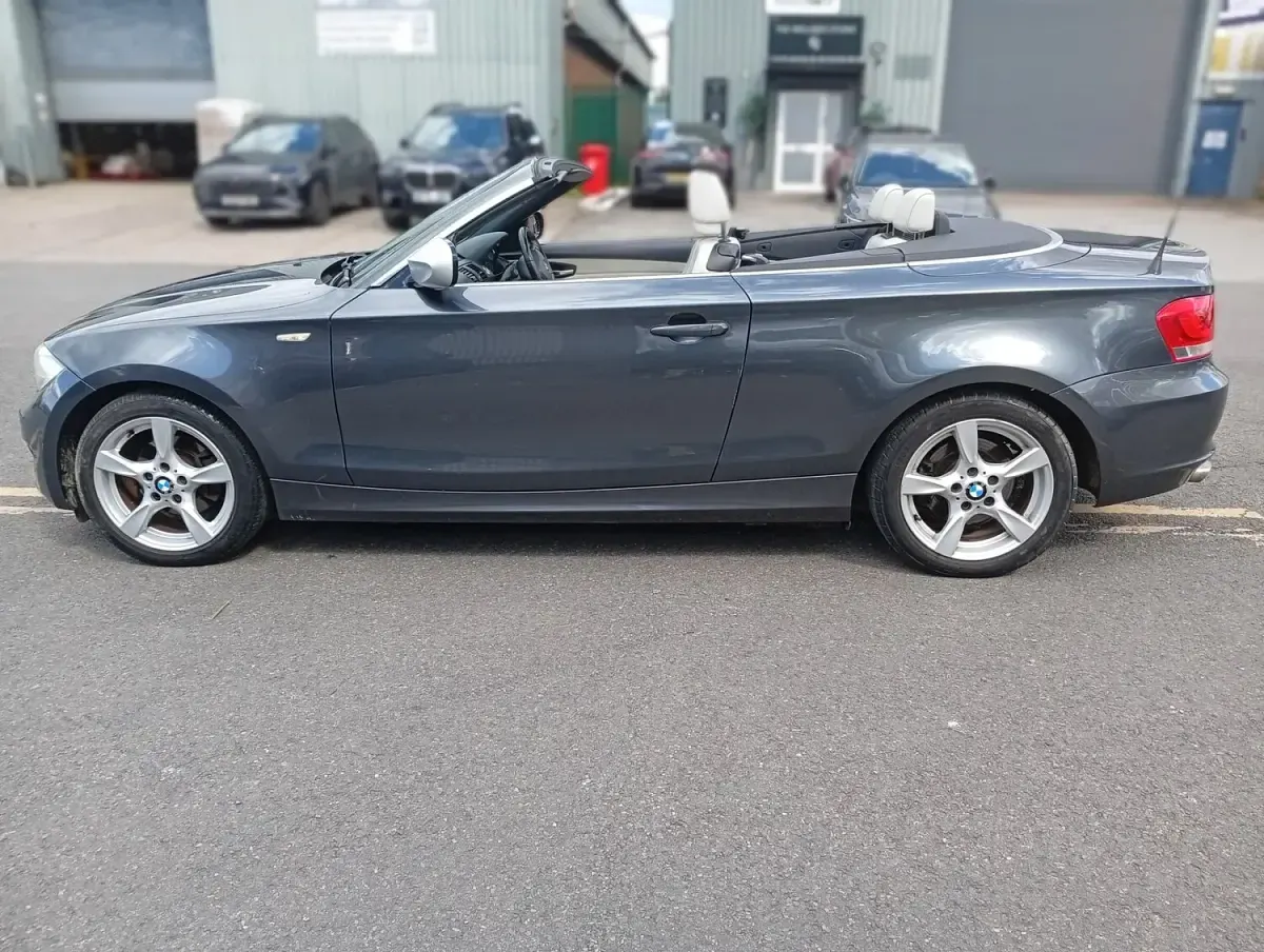 Used BMW 118 Cabriolet Exclusive 2012 Grey Cabriolet