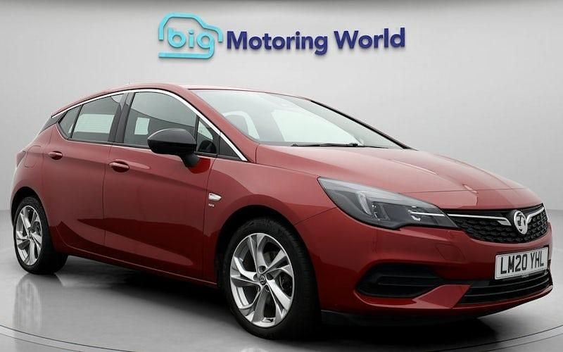 Used 2021 Vauxhall Astra SRi Hatchback | £9,900 (Good price) - Image 1/4