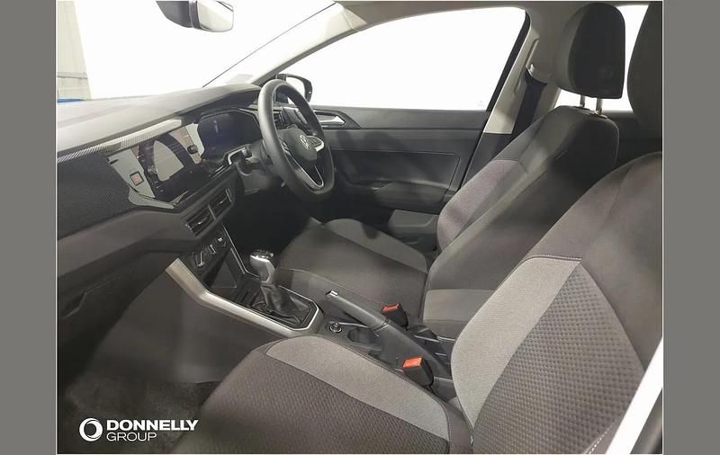 Used VW Polo Life 95 HP (69 kW) 2025 Black Hatchback