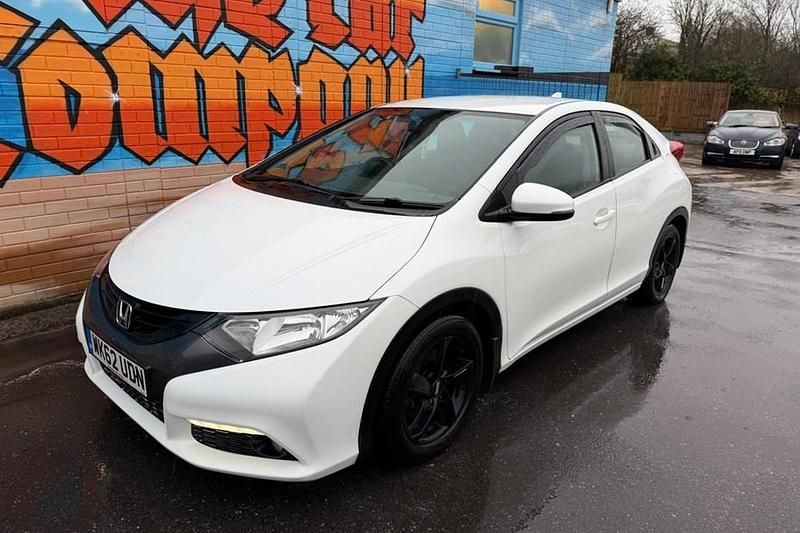 White Used 2012 Honda Civic ES Hatchback | £3,495 (Fair price) - Image 1/1