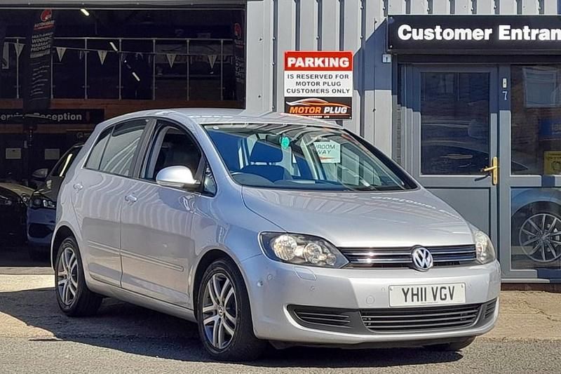 Usado VW Golf Plus Cross SE 105 HP (77 kW) 2011 Monovolume