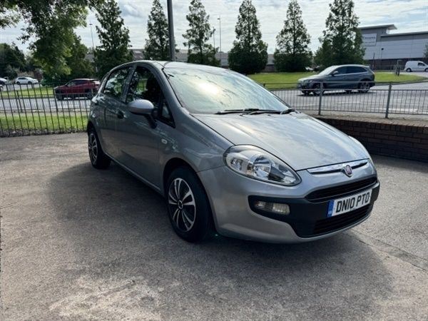 Grey Used 2010 Fiat Punto Evo Active Hatchback | £1,995 (A bit pricey) - Image 1/1
