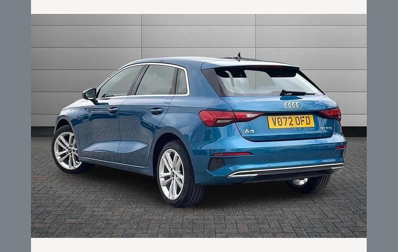 Used Audi A3 Sport 110 HP (80 kW) 2022 Blue Sedan