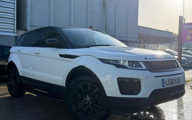Used 2018 Land Rover Range Rover evoque SE Hatchback | £10,600 (Super price) - Image 1/4