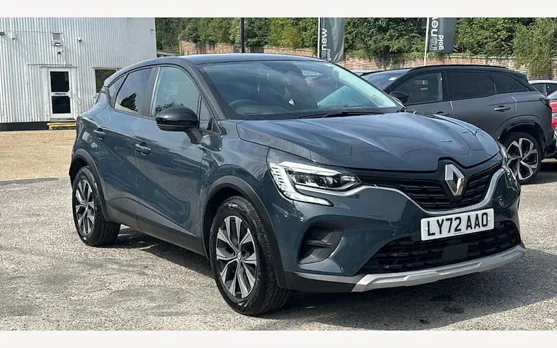 Used Renault Captur Evolution 91 HP (66 kW) 2024 SUV