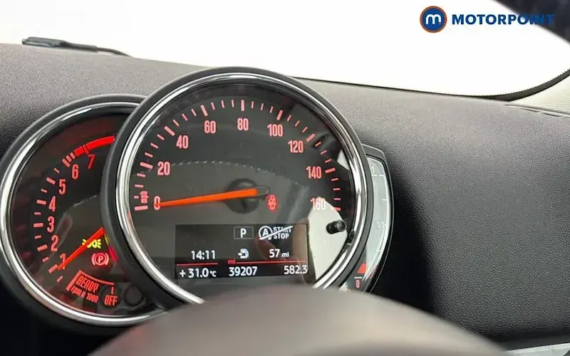 Used Mini Cooper S Countryman Classic 192 HP (141 kW) 2019 Silver SUV