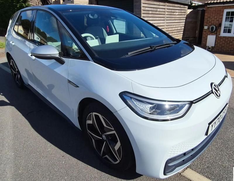 White Used 2020 VW ID.3 Comfortline Hatchback | £14,299 (Fair price) - Image 1/1
