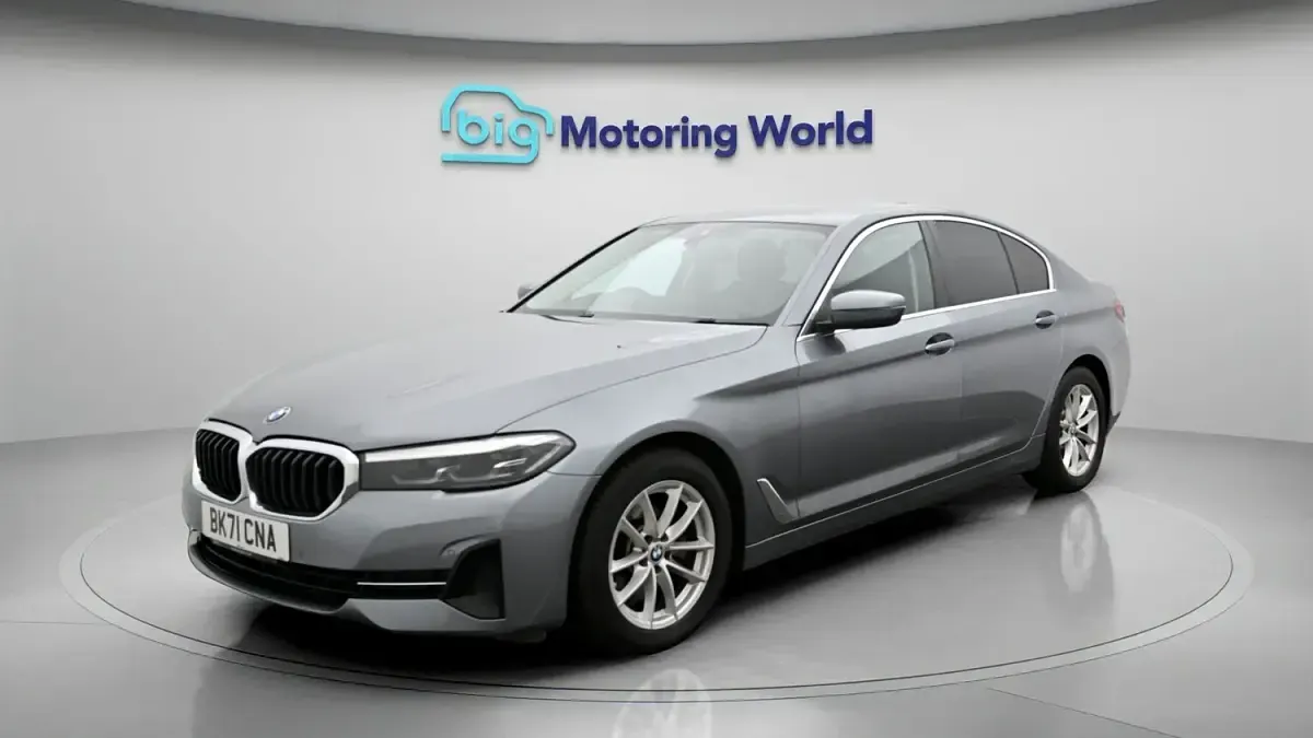 Used BMW 520 2021 Blue Sedan