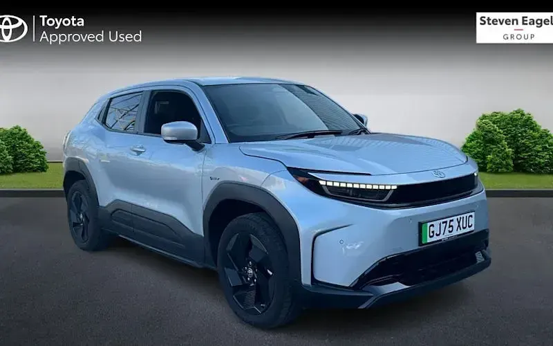 Used Toyota Urban Cruiser Design 127 kW (174 HP) 2026 SUV