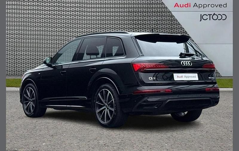 Used Audi Q7 Black Edition 334 HP (245 kW) 2022 Black SUV