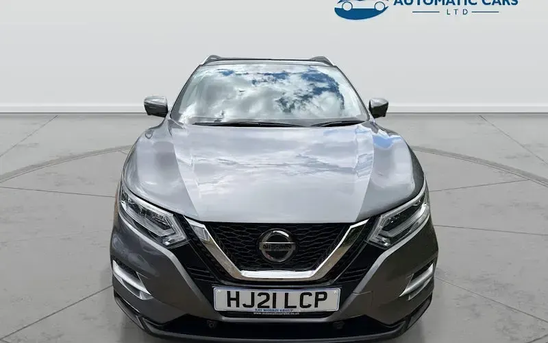Used Nissan Qashqai N-Motion 158 HP (116 kW) 2021 Grey SUV