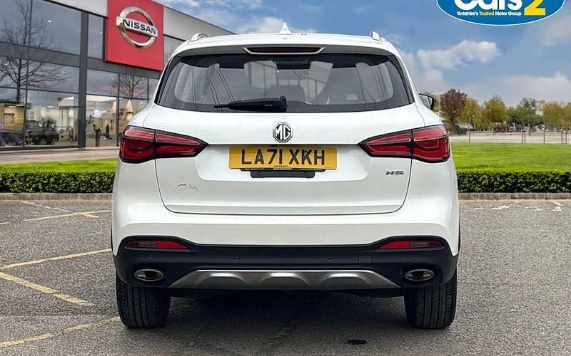 Used MG HS Exclusive 162 HP (119 kW) 2022 White SUV