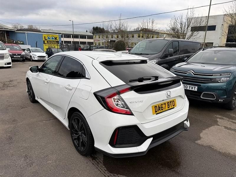 Used Honda Civic SR 129 HP (94 kW) 2017 White Hatchback