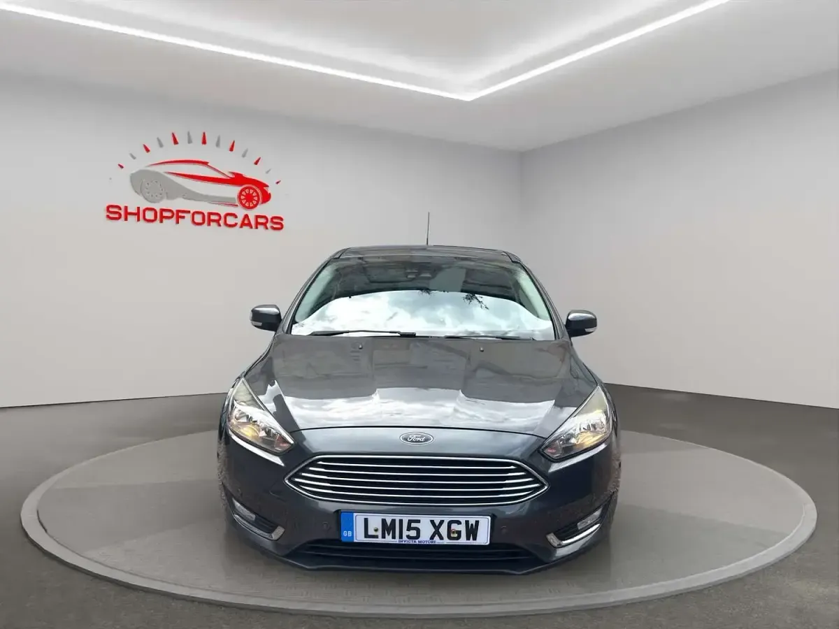 Used Ford Focus Titanium 2015 Grey Hatchback