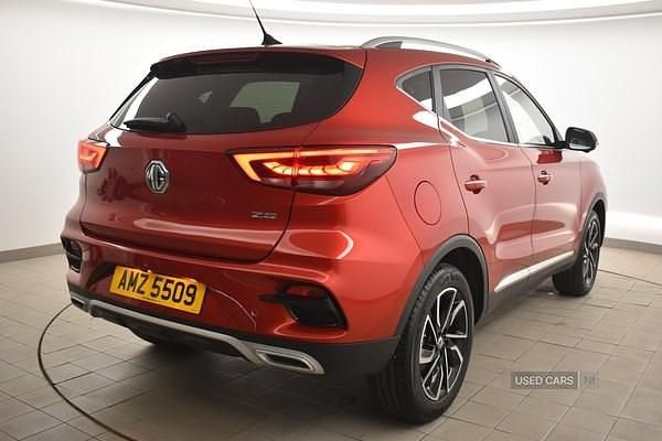 Used MG ZS Exclusive 111 HP (81 kW) 2023 Red SUV