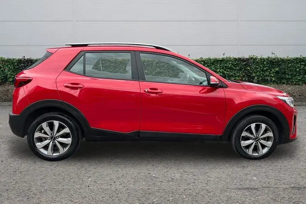Used Kia Stonic 2024 Red SUV