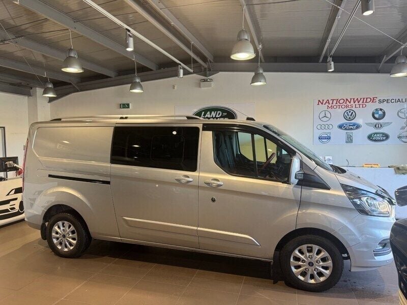 Używany Ford Transit Custom Limited 130 KM (95 kW) 2023 Srebrny Van