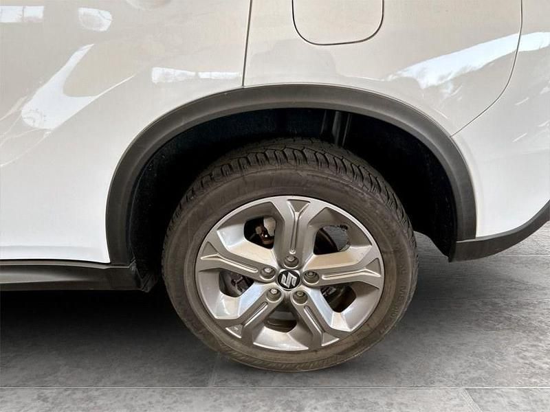 Used Suzuki Vitara SZ-T 120 HP (88 kW) 2016 White SUV