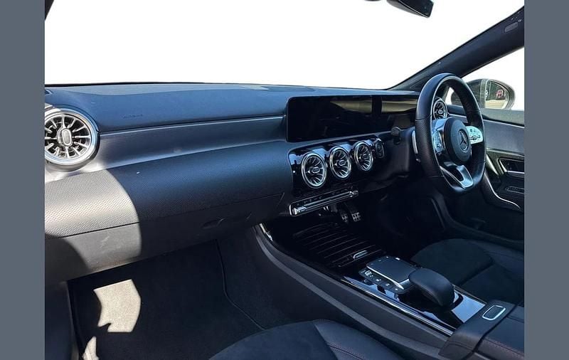 Used Mercedes A180 AMG Line Premium Plus 134 HP (98 kW) 2023 Grey Hatchback