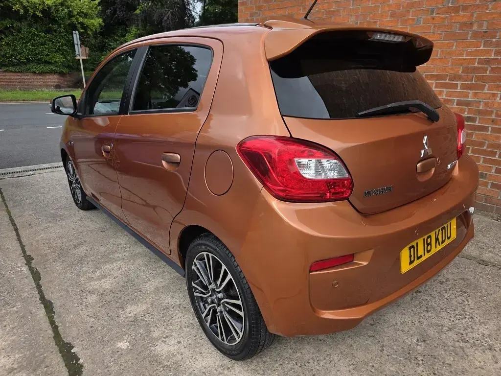 Used Mitsubishi Mirage 78 HP (57 kW) 2018 Bronze Hatchback