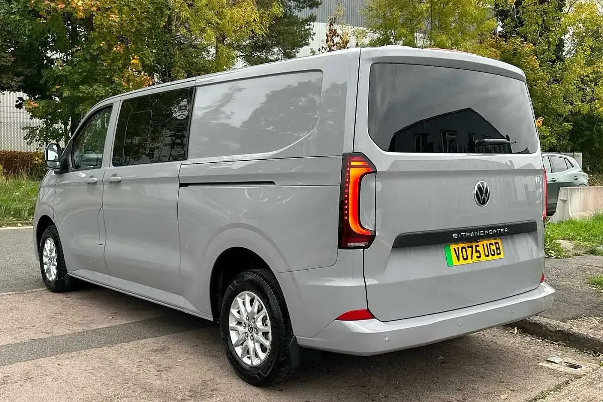 Used VW Transporter Pro 160 kW (218 HP) 2025 Grey Van
