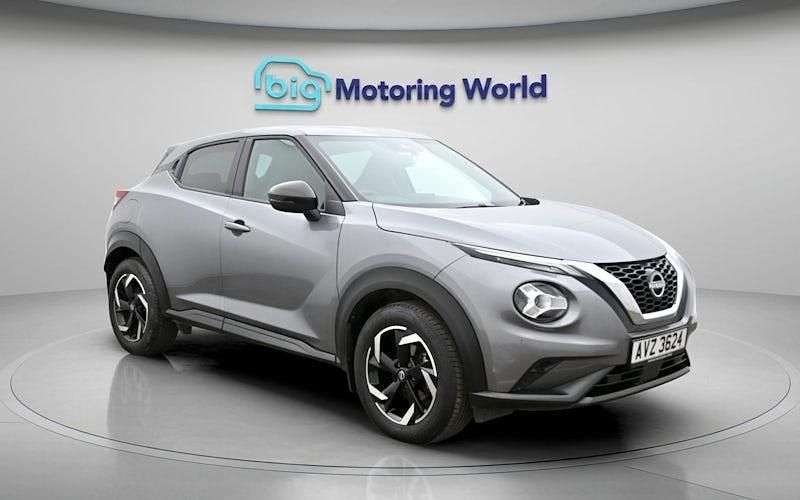 Used Nissan Juke N-Connecta 114 HP (83 kW) 2023 Grey SUV