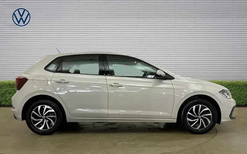 Used VW Polo Life 95 HP (69 kW) 2026 Hatchback