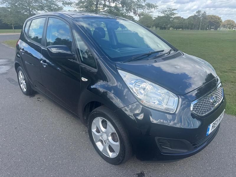 Black Used 2011 Kia Venga 2 Hatchback | £3,000 (Fair price) - Image 1/4