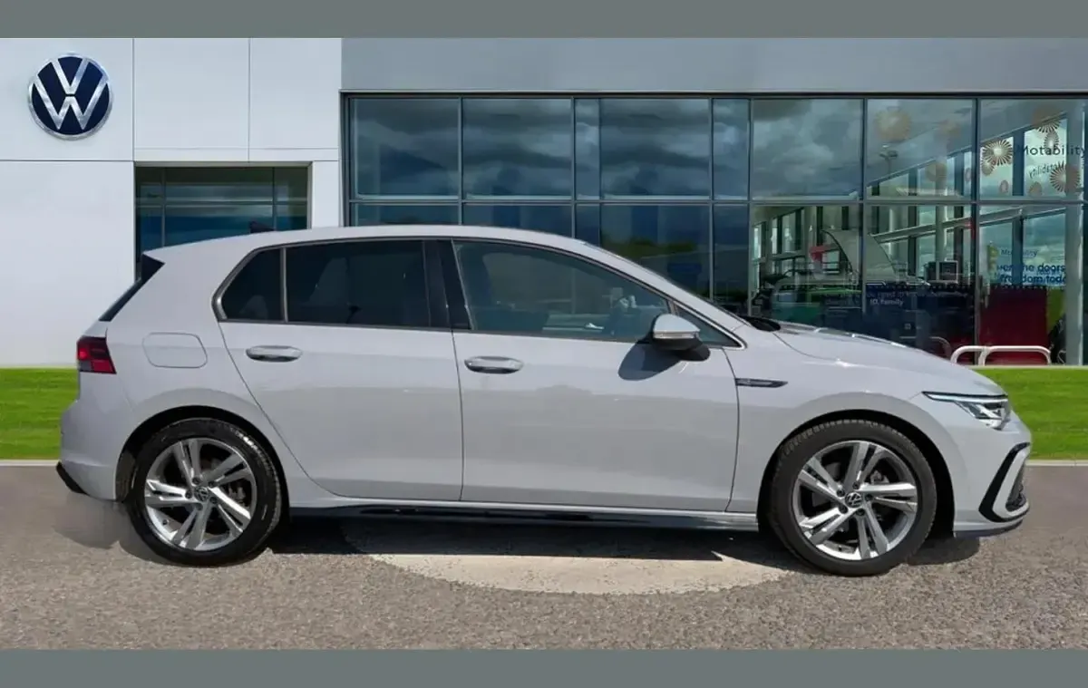Used VW Golf VIII R-line 147 HP (108 kW) 2021 Grey Hatchback