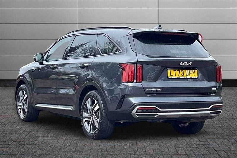 Used Kia Sorento 226 HP (166 kW) 2023 Grey SUV