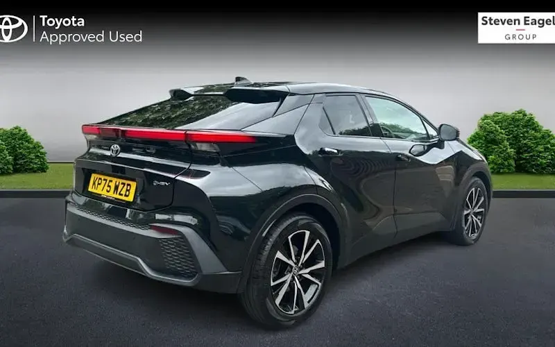 Used Toyota C-HR Design 140 HP (102 kW) 2025 Black SUV