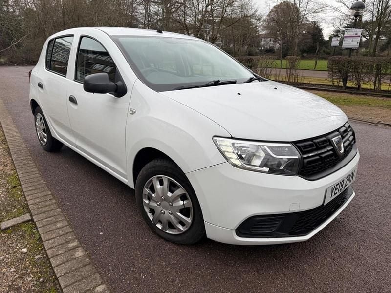 Used Dacia Sandero Essentiel 2019 White Hatchback