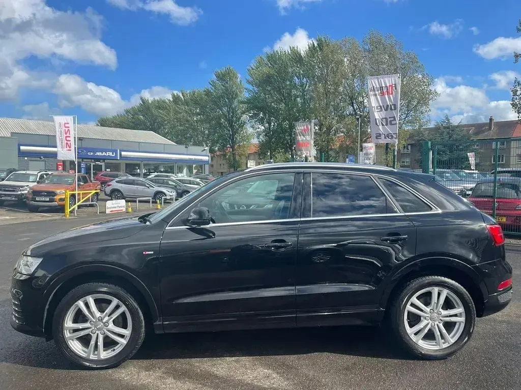 Używany Audi Q3 S-Line 150 KM (110 kW) 2015 Czarny SUV