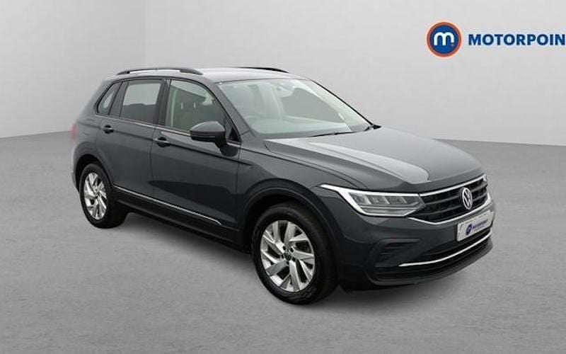 Used VW Tiguan Life 150 HP (110 kW) 2022 Grey SUV