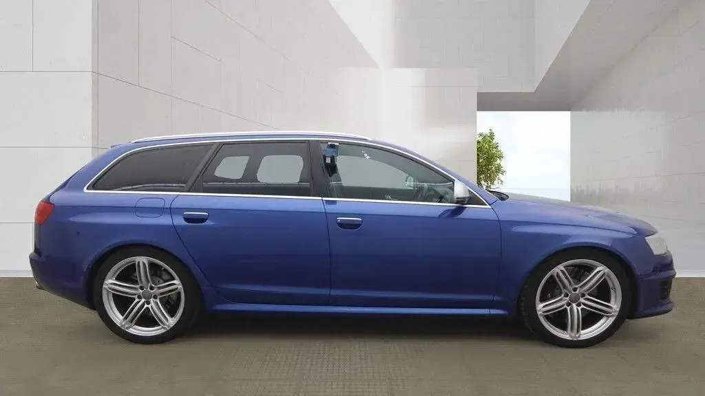 Used Audi RS6 Advanced Plus 580 HP (426 kW) 2009 Blue Estate