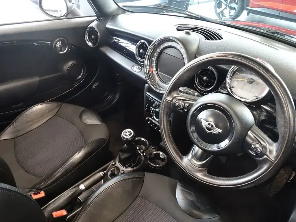 Used Mini Cooper Cabriolet Chili 122 HP (89 kW) 2015 Black Cabriolet
