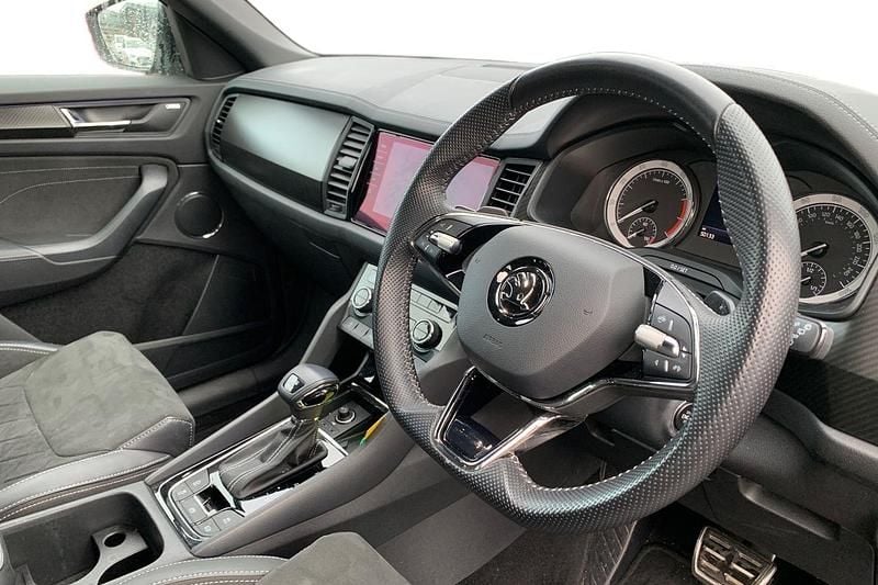 Used Skoda Kodiaq SportLine 190 HP (139 kW) 2022 Grey SUV