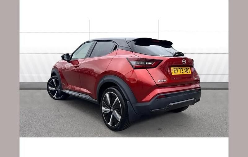 Used Nissan Juke Tekna+ 143 HP (105 kW) 2023 Red SUV