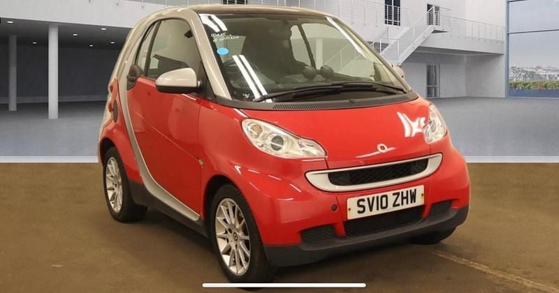Silver Used 2010 Smart ForTwo Coupé Passion Coupe | £1,795 (Super price) - Image 1/4