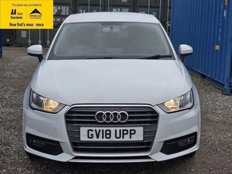 Used Audi A1 Sportback Sport 125 HP (91 kW) 2018 White Hatchback