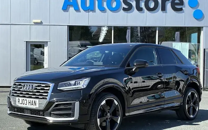 Usado Audi Q2 S-Line 190 CV (139 kW) 2018 SUV