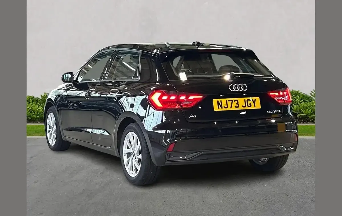 Used Audi A1 Sport 108 HP (79 kW) 2023 Black SUV